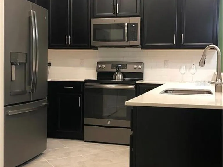 9026 Azalea Sands Ln — Photo 5
