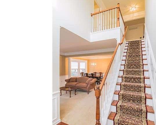 3rd image of 707 Traugers Dr