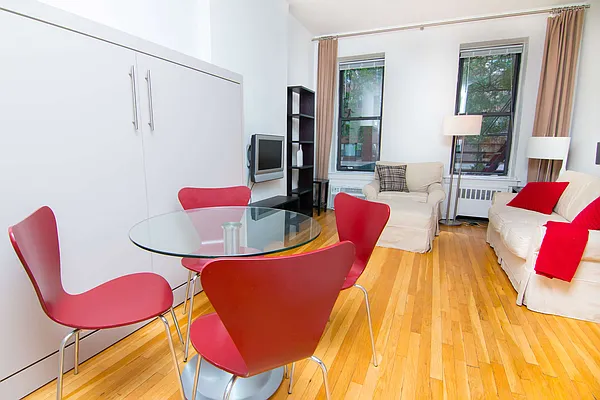 Rented by New York Residence | media 41