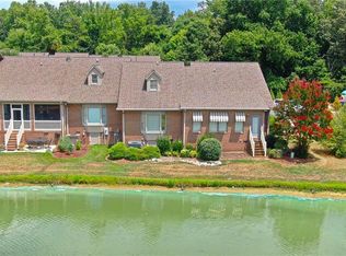 606 Quaker Lake Dr, Archdale, NC 27263