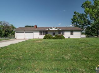 4134 SE Shawnee Heights Rd, Tecumseh, KS 66542