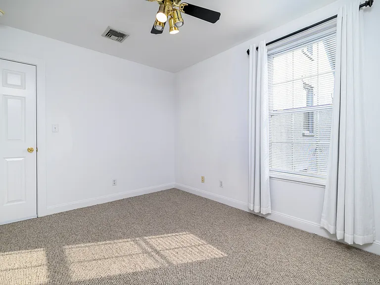 104 East Ave #2 — Photo 14