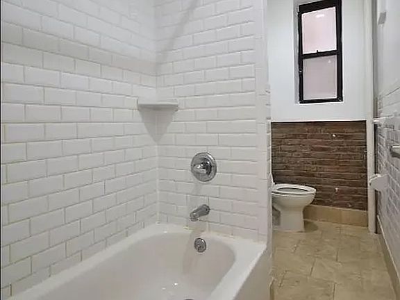 5th image of 250 Pacific St APT 2