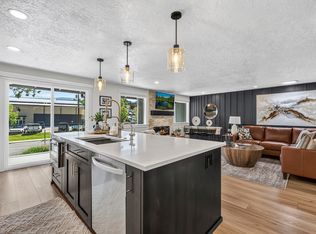 579 W Curling Dr, Boise, ID 83702