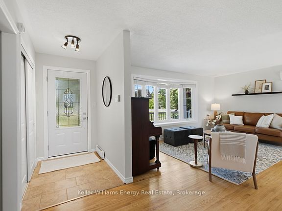 5th image of 615 Hamilton Rd
