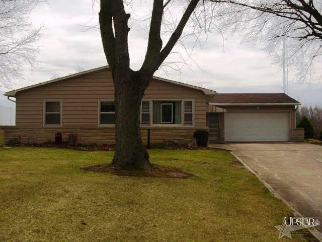 1241 W 200 S photo 1