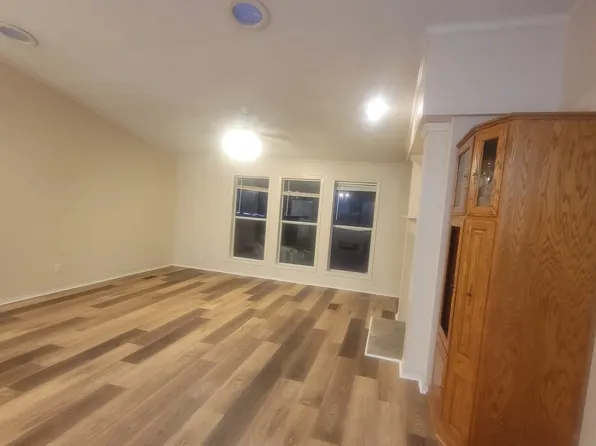 (undisclosed Address), Fort Worth, TX 76179
