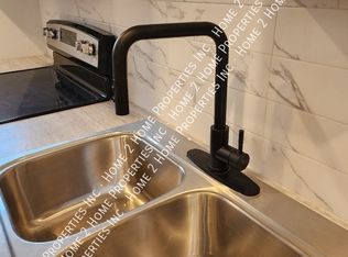 581 Cataraqui St #16, Windsor, ON N9A3P2