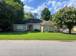 318 Silver Cir, Warner Robins, GA 31093