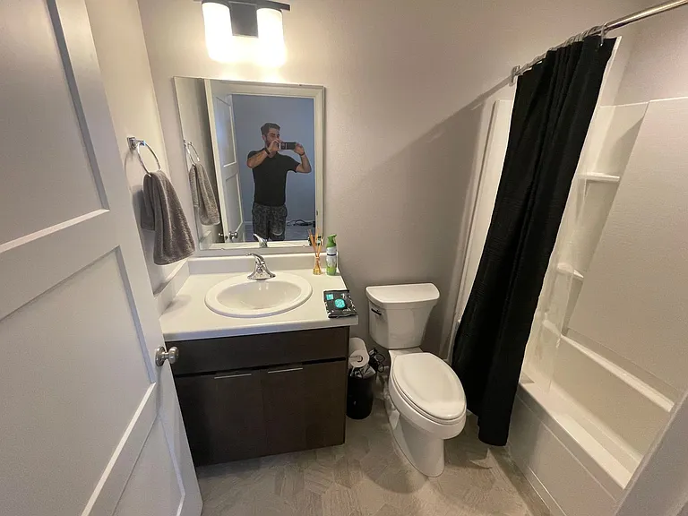 2748 Spark St — Photo 3