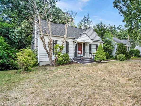 242 N Hawkins Ave, Akron, OH 44313