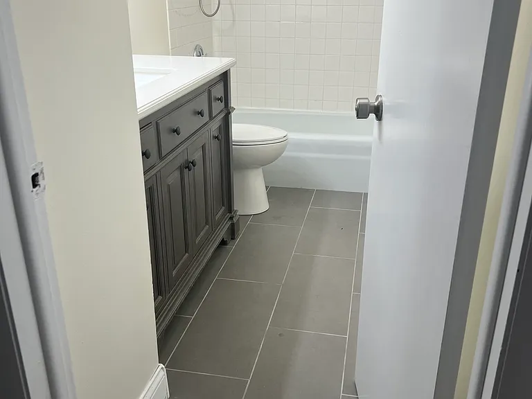4608 Grove Ave — Photo 8