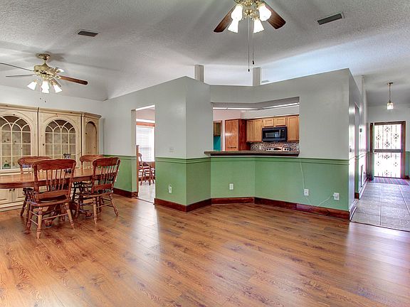3rd image of 5035 Acre Estates Dr W