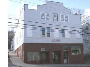 43 Olive St, Meriden, CT 06450