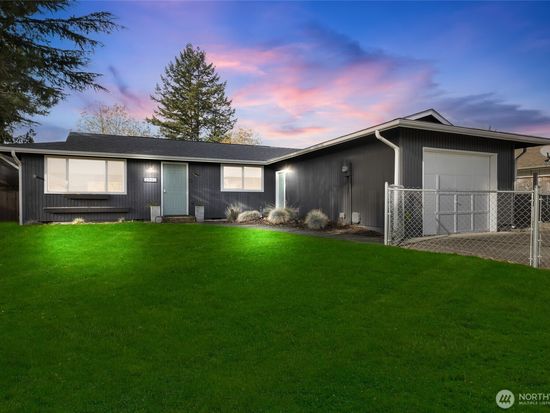 2942 Sun Mountain Drive, Enumclaw, WA 98022
