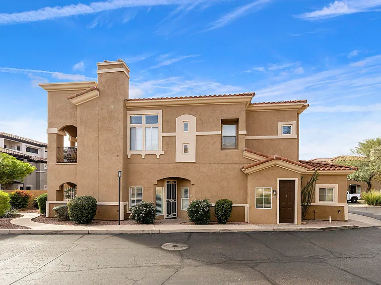 Exterior Photos