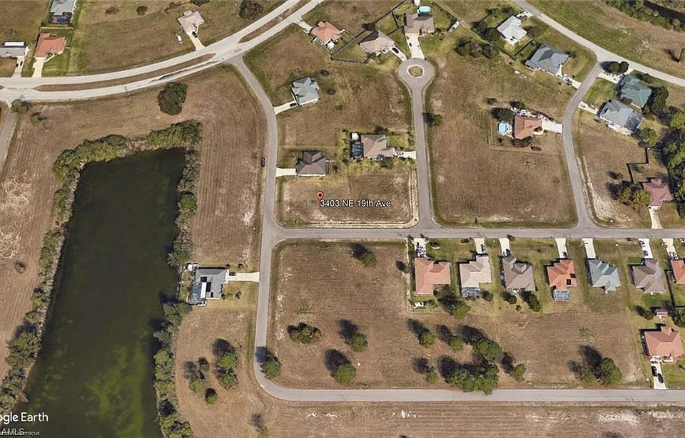 2nd image of 3403 NE 19th Ave