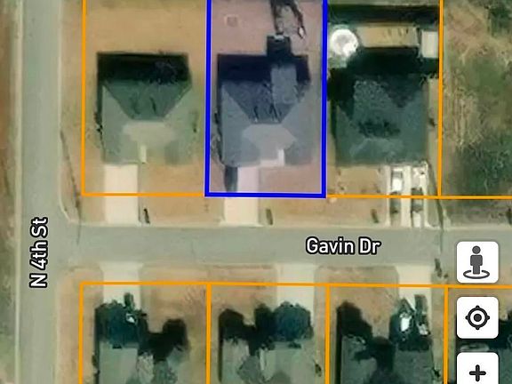 5th image of 305 Gavin Dr