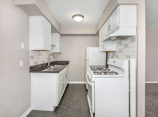 4437 Franklin St #9, Omaha, NE 68111