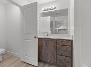 2027 S Freestone Blvd, Santaquin, UT 84655