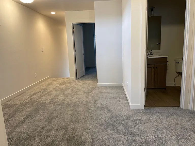 2598 NW Spruce Cone Ln — Photo 10