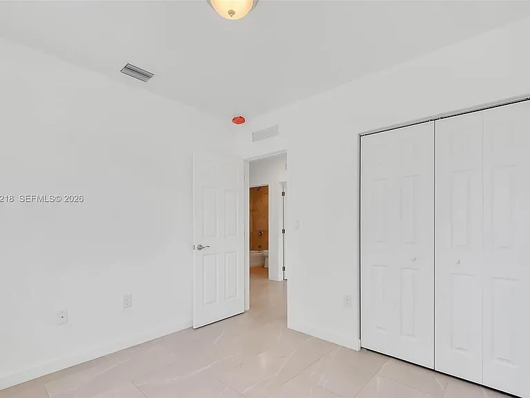 10235 SW 173rd St #10235 — Photo 5