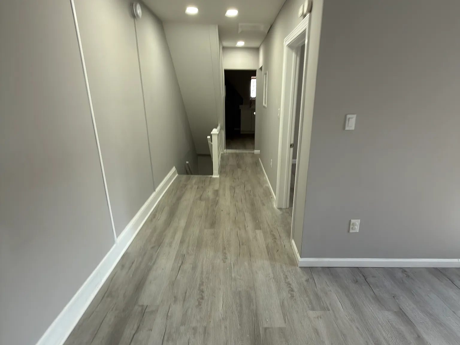 2 bed, $1,350 — Photo 4