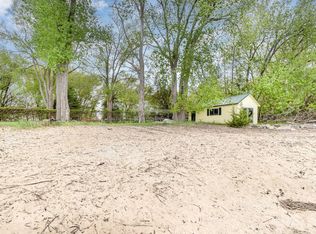 430 Ricoma Beach Rd, Bay City, MI 48706