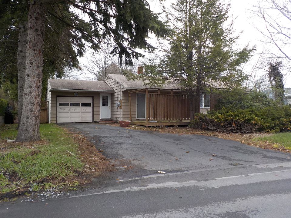1st image of 151 W Aaron Dr