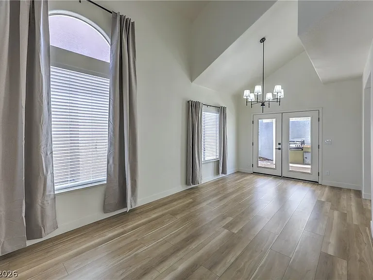 2803 Norfolk Ave — Photo 7