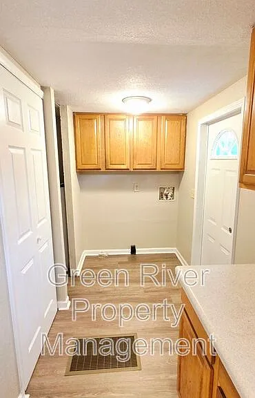 5348 Otter Ln — Photo 10