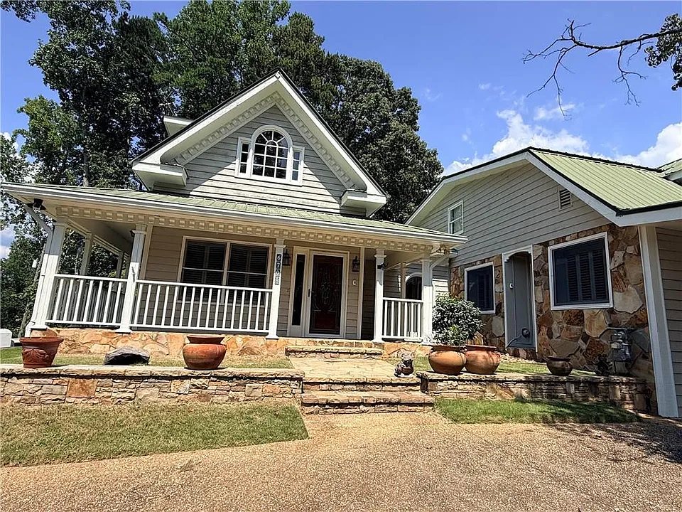 6708 Bass Cir
