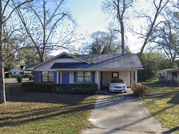415 N Hill St, Fitzgerald, GA 31750