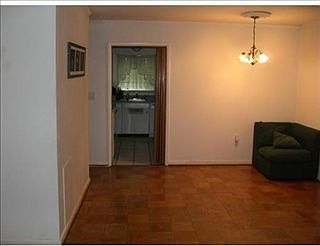 2nd image of 5127 Macarthur Blvd