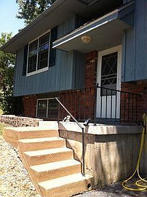 4th image of 406 Gary Ln