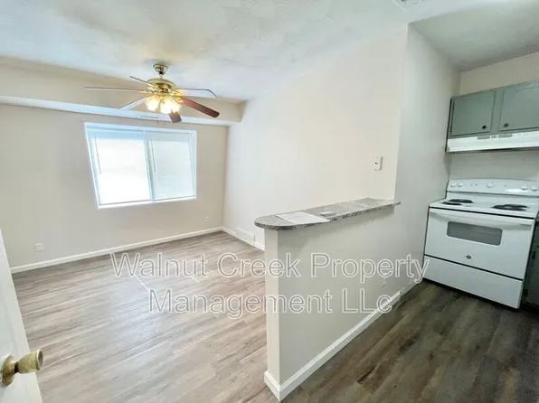 2102 Tower Blvd APT 304, Lorain, OH 44053