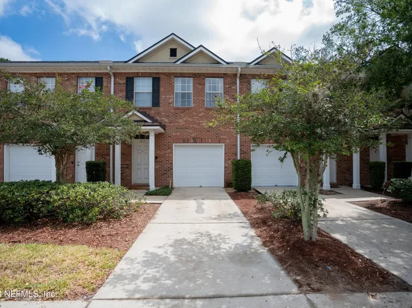 1497 LANDAU Road, Jacksonville, FL 32225