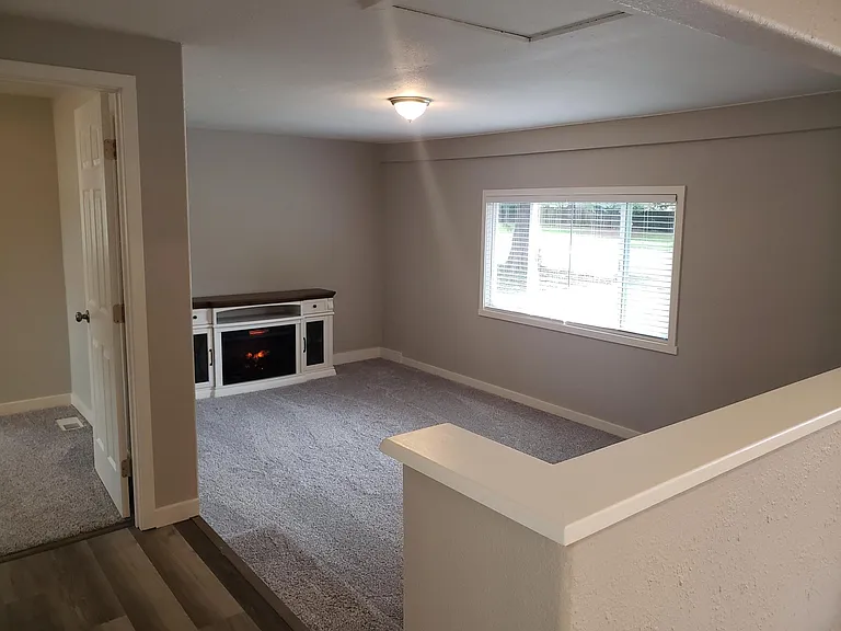 4832 Cemetery Rd — Photo 24