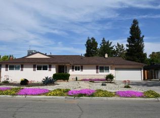5584 N Bond St, Fresno, CA 93710