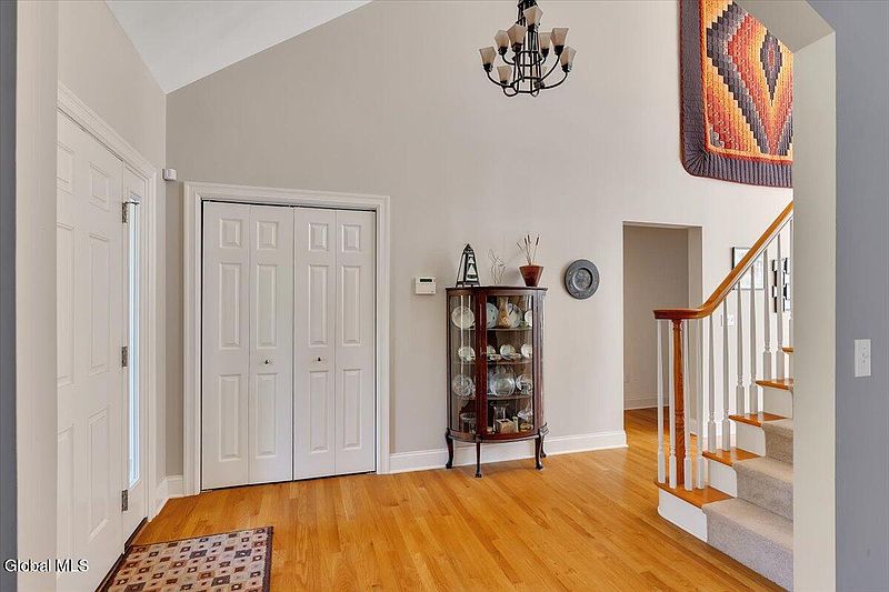 4th image of 56 Schuurman Road
