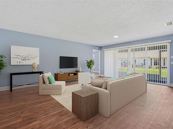 5th image of 9031 Warwick Ln #9031