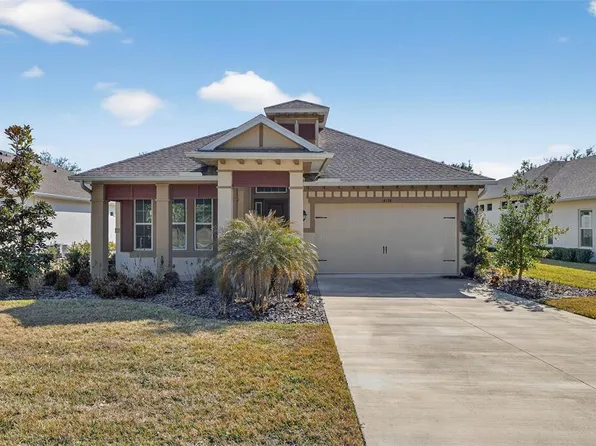 14174 Thoroughbred Dr, Dade City, FL 33525