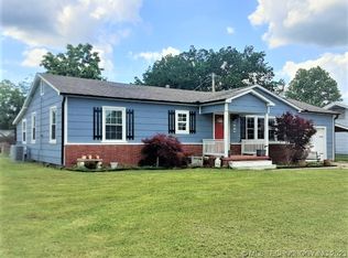 404 S Elliott St E, Pryor, OK 74361