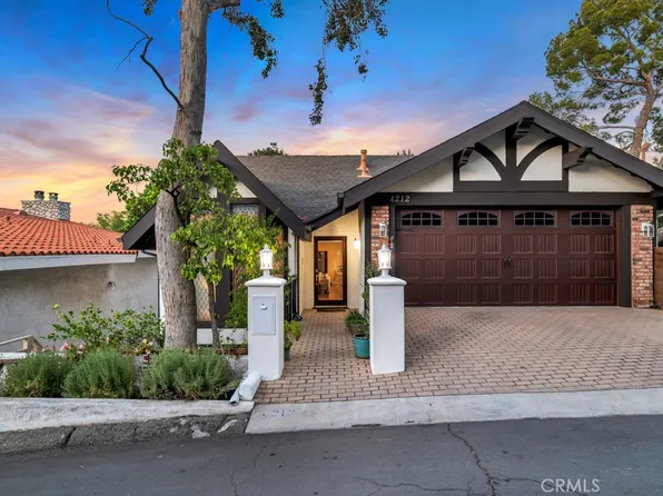 4212 Alhama Dr, Woodland Hills, CA 91364