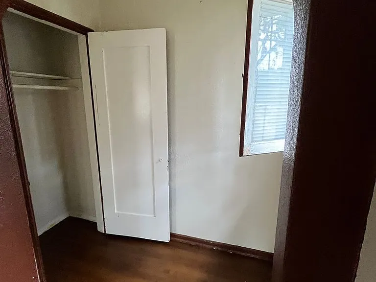 1171 Huntington Dr — Photo 13