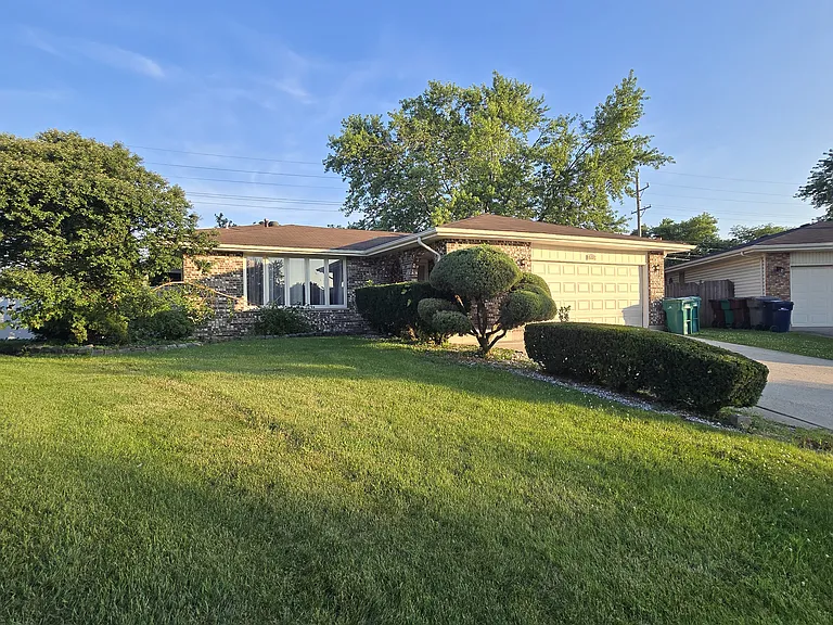 17055 Hickory Ct — Photo 25