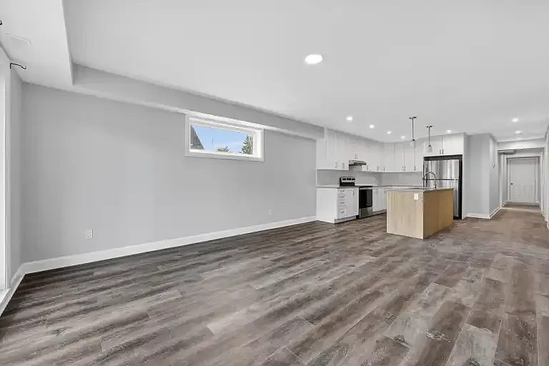 342 Shakespeare St #2 — Photo 10