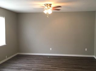 1030 N Wells St, Pampa, TX 79065