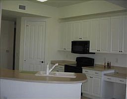 4th image of 98 Vivante Blvd Building 6