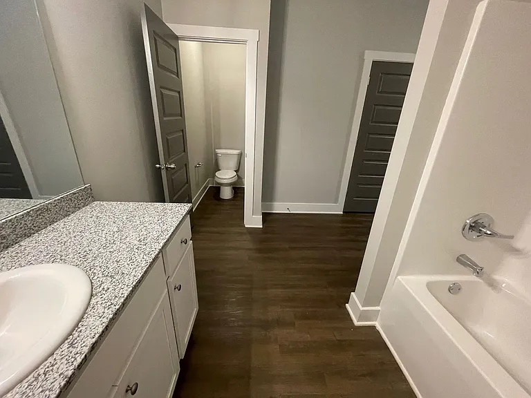 255 Research Dr — Photo 22
